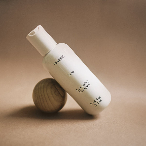 The Complete Guide to Natural Shampoo: Benefits, Ingredients & Best Brands 2026