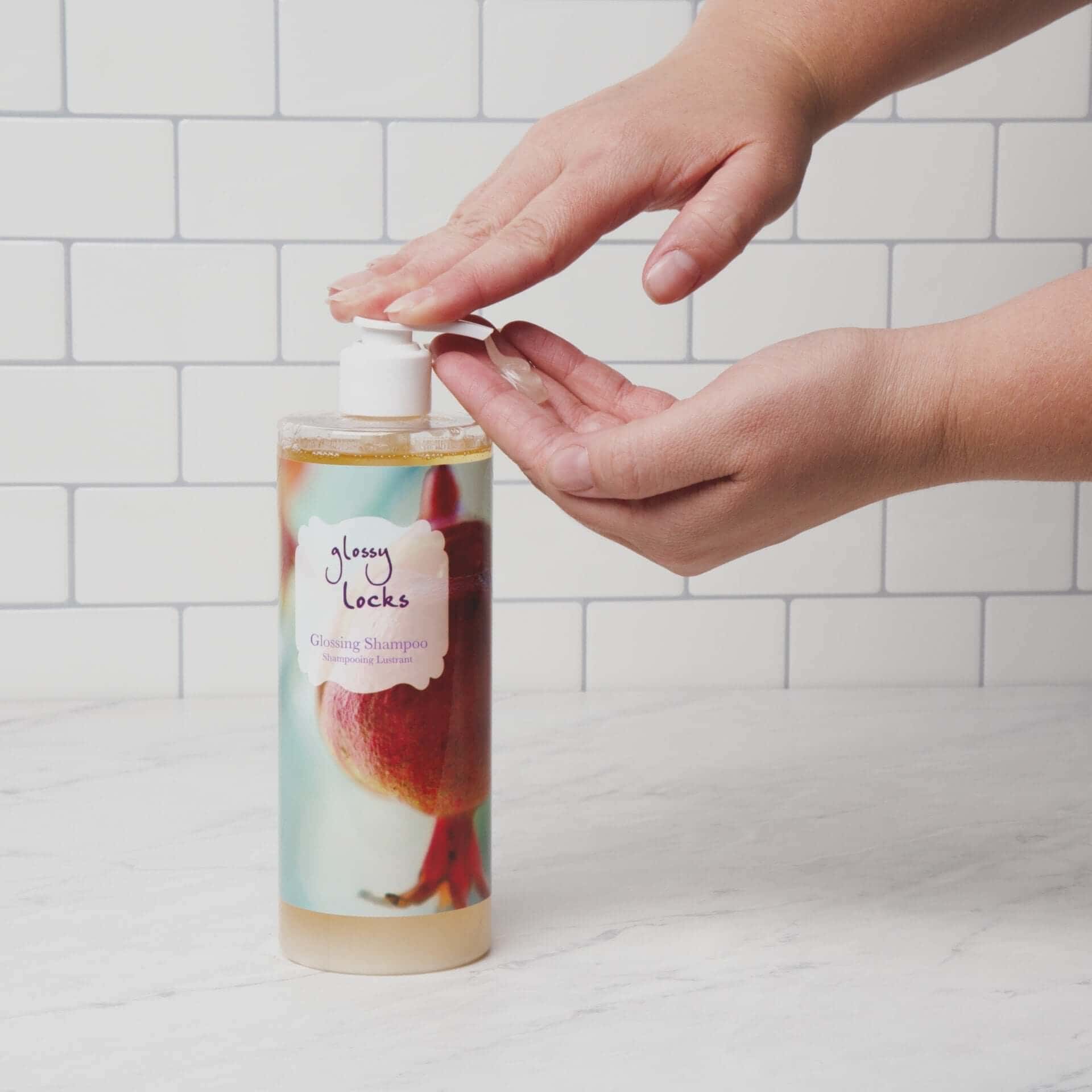 100 Pure natural shampoo sulfate-free hair shine treatment clean beauty hair care detangling strengthening UK Botā France