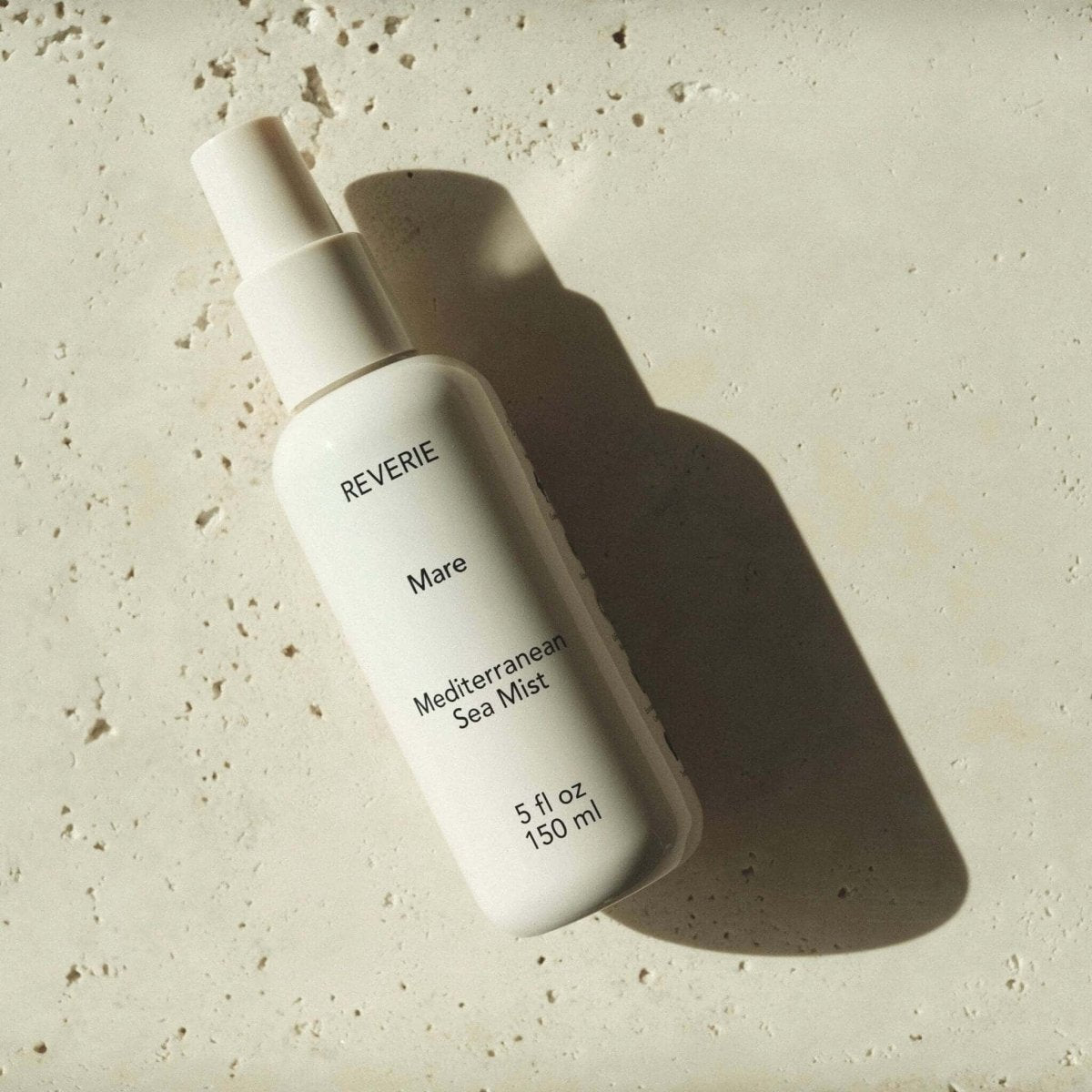 Reverie texturizing sea salt spray volume strengthening beach waves rice seed extract algae natural texture Botā France UK