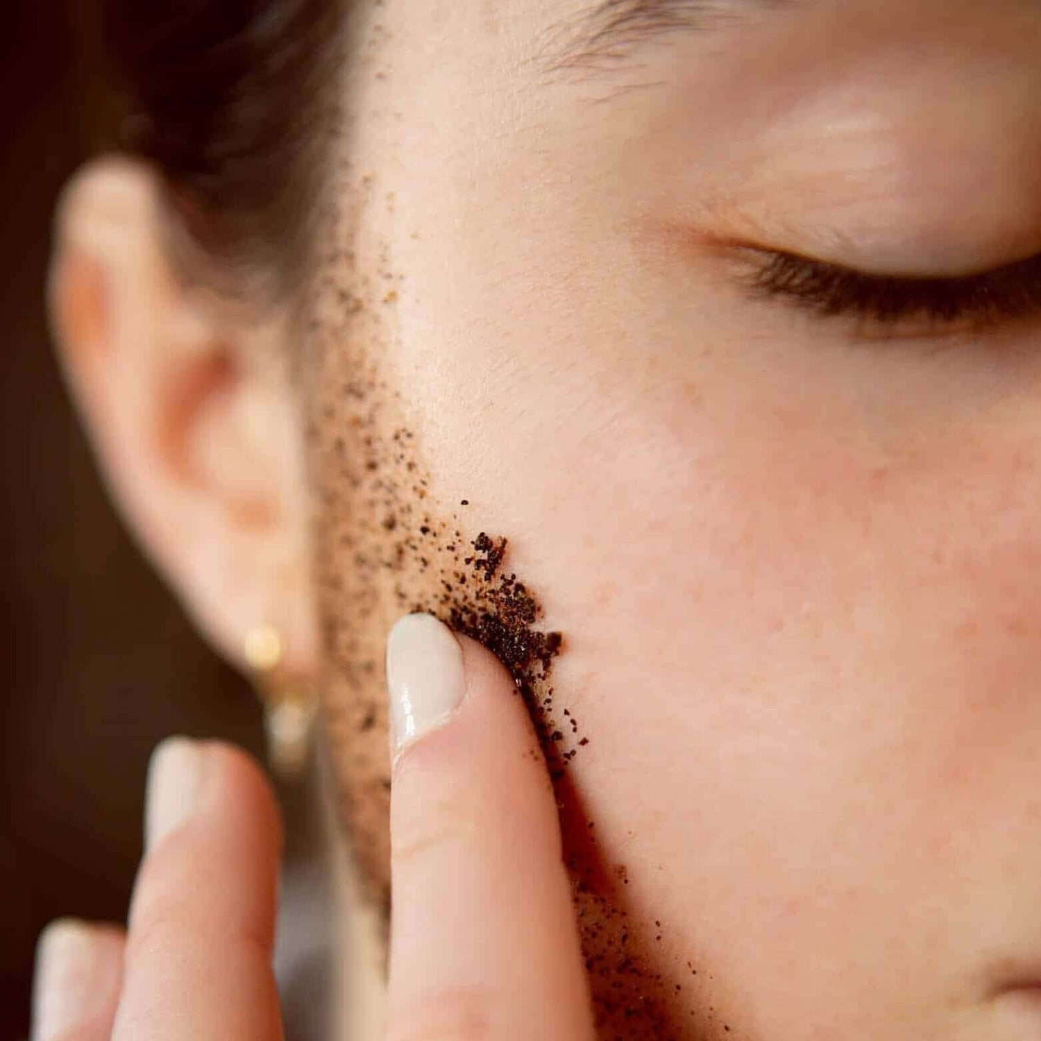 Terre de Mars organic coffee body scrub exfoliating French beauty shea butter aloe vera premium roasted coffee Botā France UK