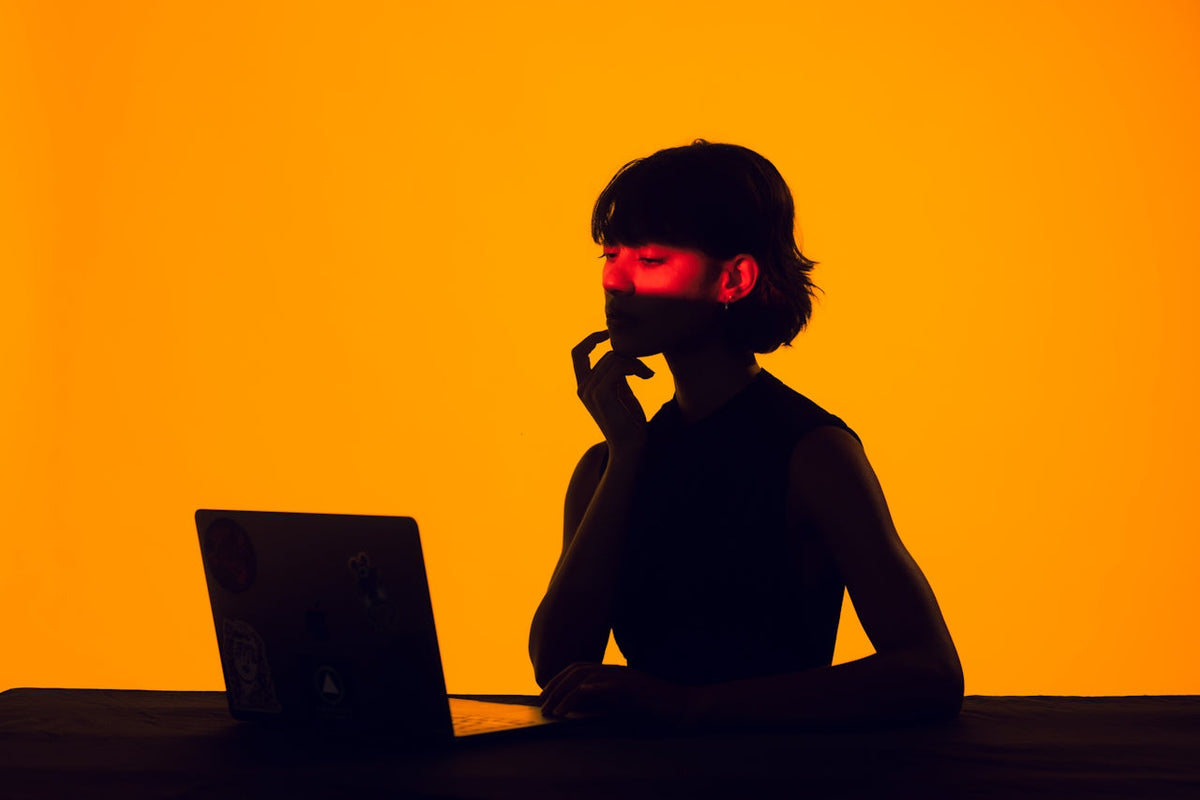 L'acide hyaluronique : le guide complet pour tous les types de peau | Botā, soins naturels.