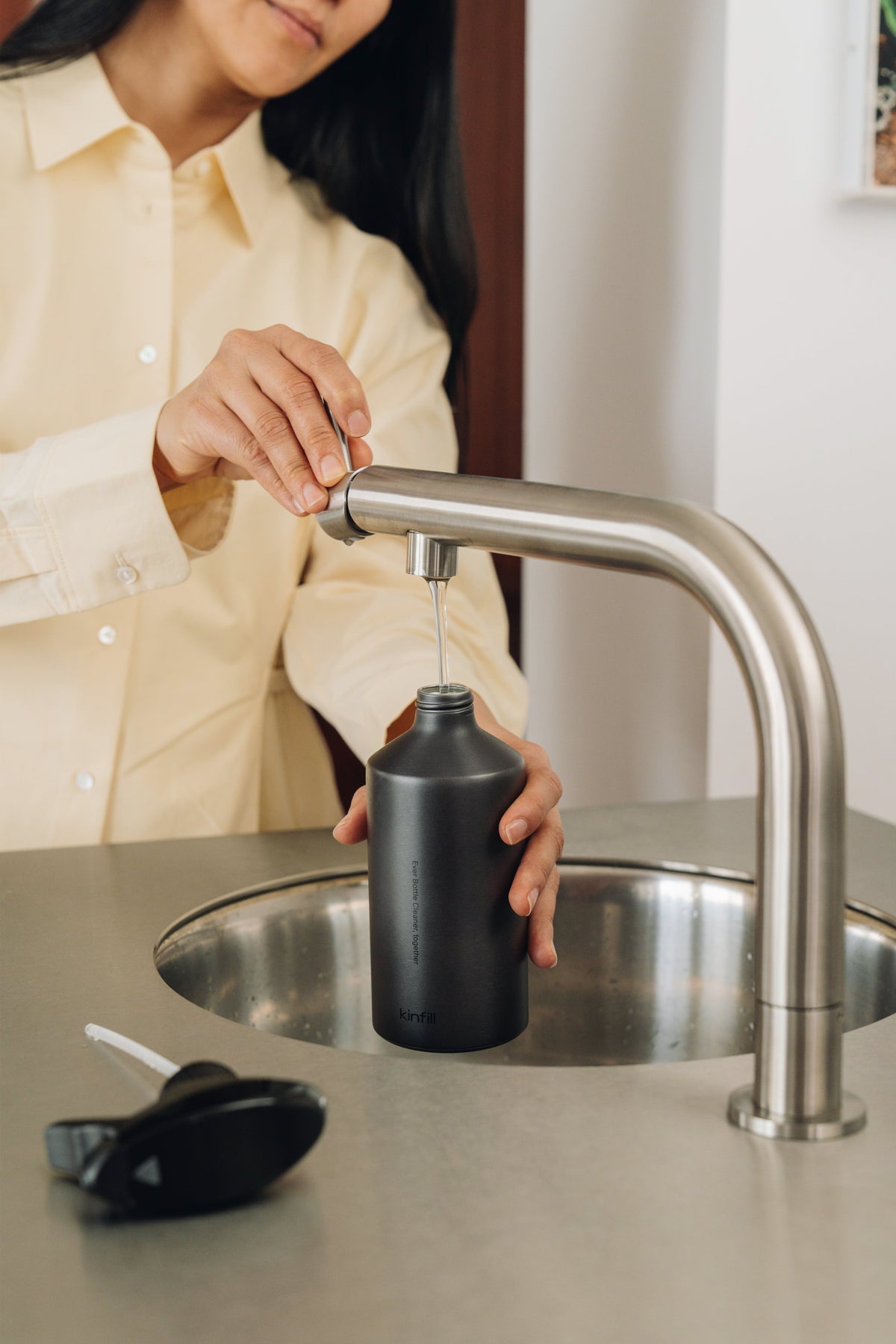 Kinfill Ever Bottle Spray, a refillable aluminium cleaning bottle