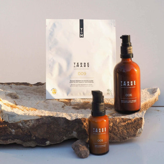 Terre de Mars Redemption Biocellulose Mask — purifying detox sheet mask with caffeine and chamomile | Botā